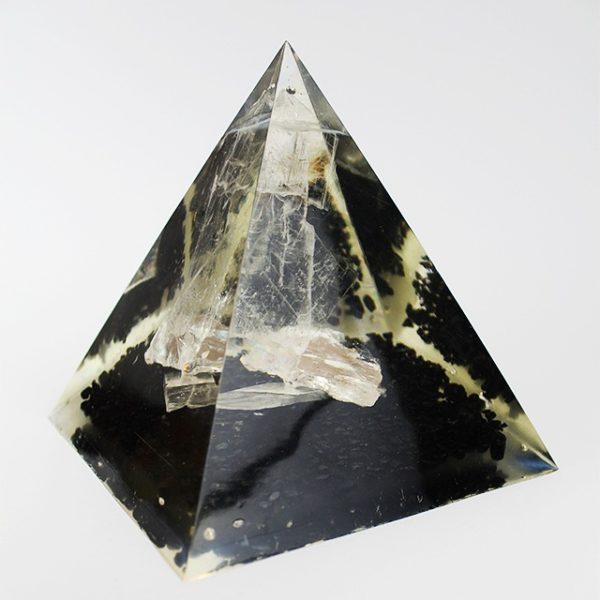 a photo of another large selenite and black tourmaline pyramid